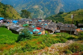 ओझेलमा ‘पुरानो गाउँ’